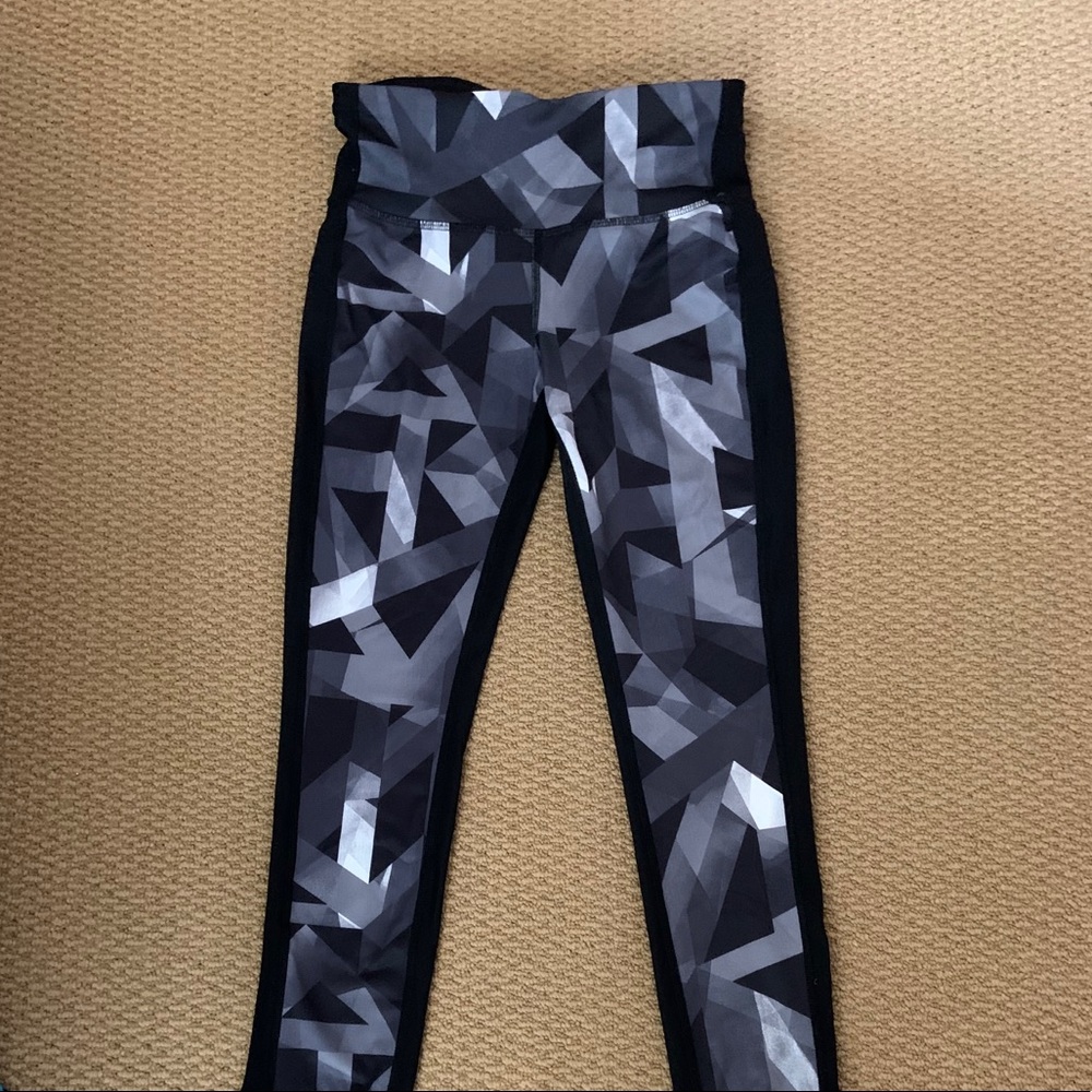 Active leggings